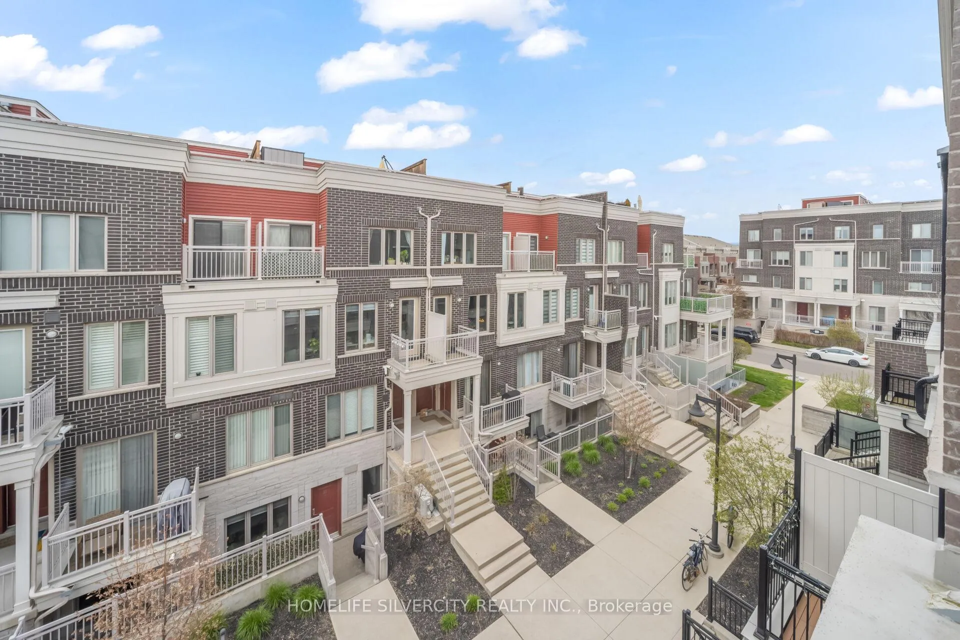Photo 41 of Unit 4, 130 Long Branch Avenue, Etobicoke, Long Branch — HOMEH