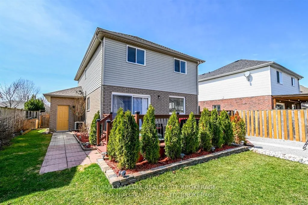 Photo 19 of 64 Westland Street, St. Catharines, Rykert/Vansickle — HOMEH