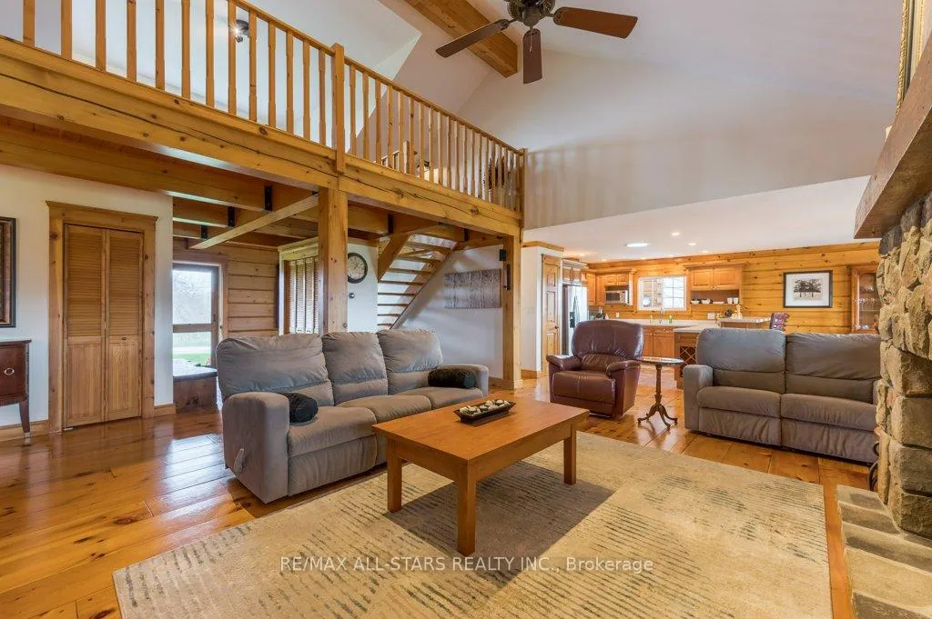 Photo 7 of 1769 Myers Crescent, Selwyn — HOMEH