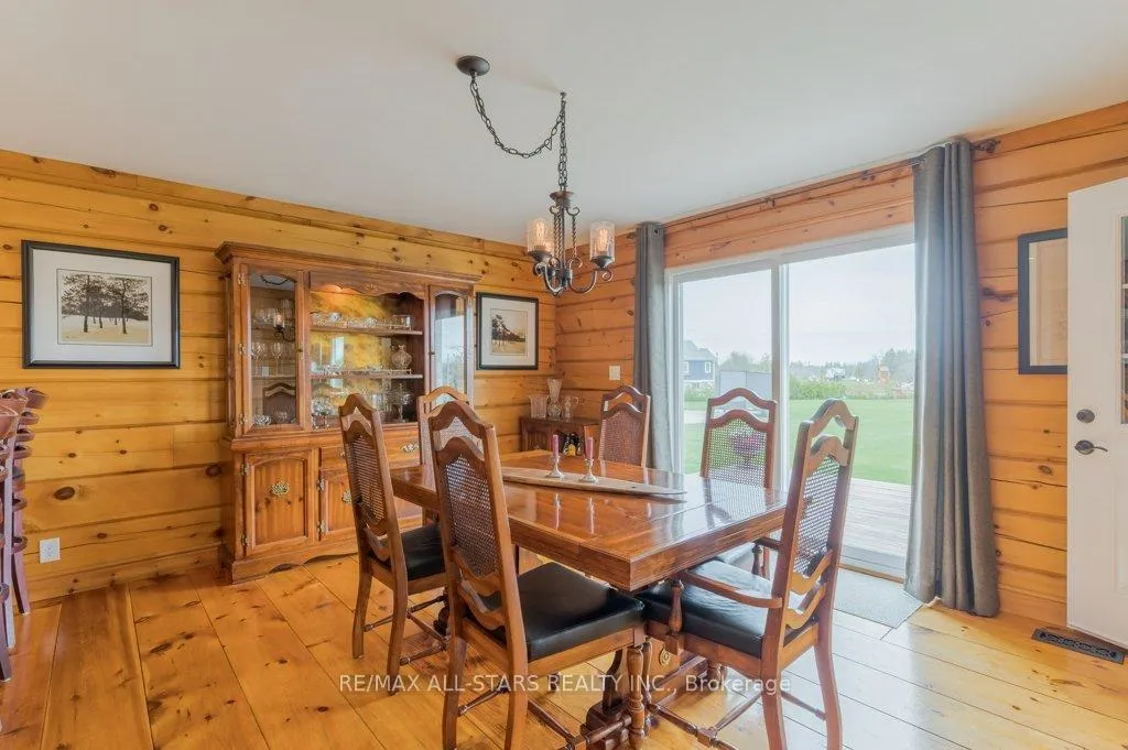 Photo 13 of 1769 Myers Crescent, Selwyn — HOMEH
