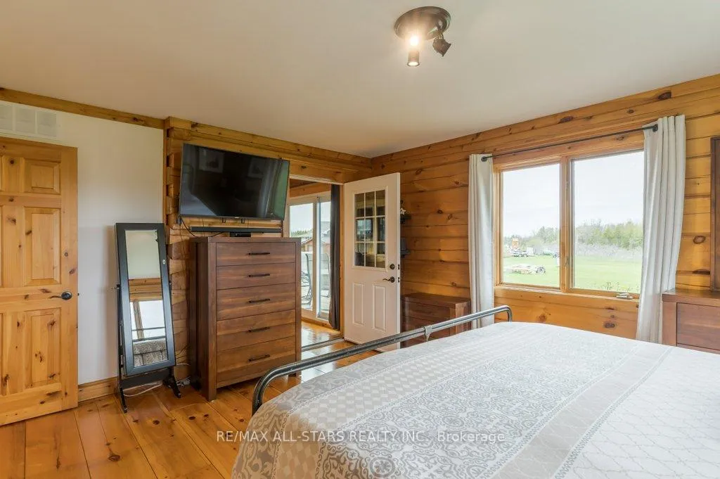 Photo 17 of 1769 Myers Crescent, Selwyn — HOMEH