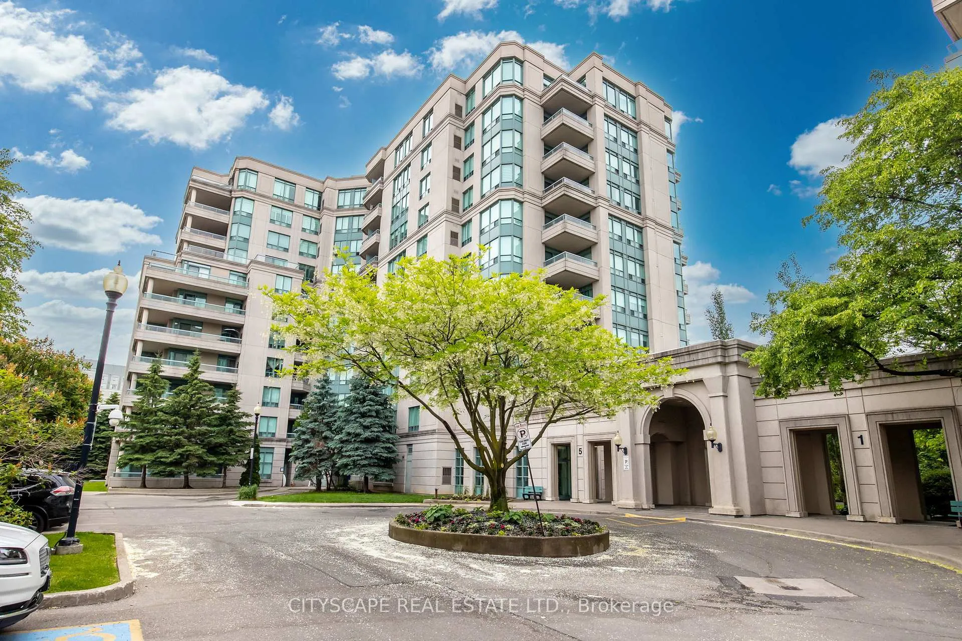 Photo 1 of Unit 503, 5 Emerald Lane, Vaughan, Crestwood-Springfarm-Yorkhill — HOMEH