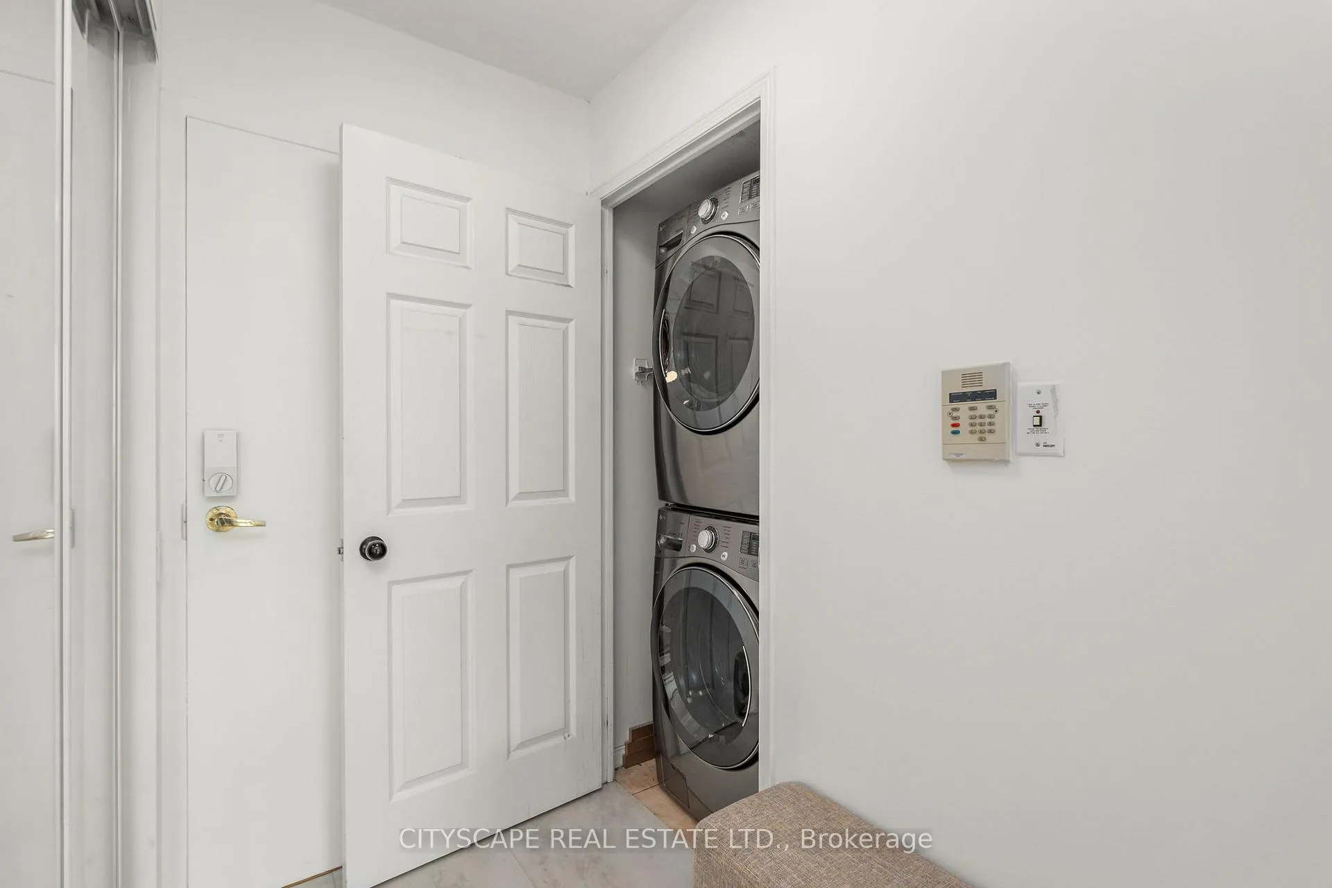 Photo 22 of Unit 503, 5 Emerald Lane, Vaughan, Crestwood-Springfarm-Yorkhill — HOMEH