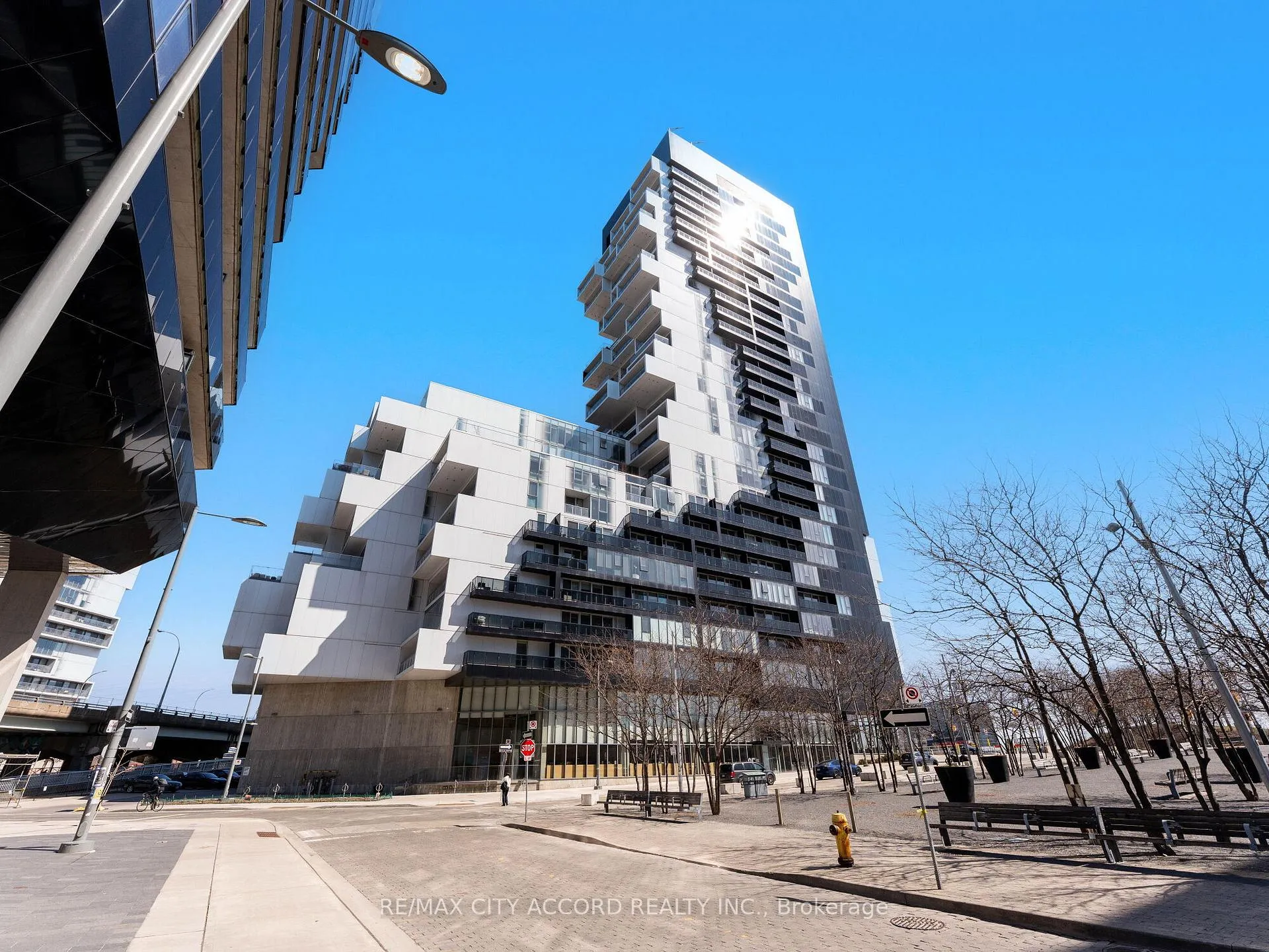 Photo 1 of Unit 705, 170 Bayview Avenue, Toronto, Waterfront Communities — HOMEH