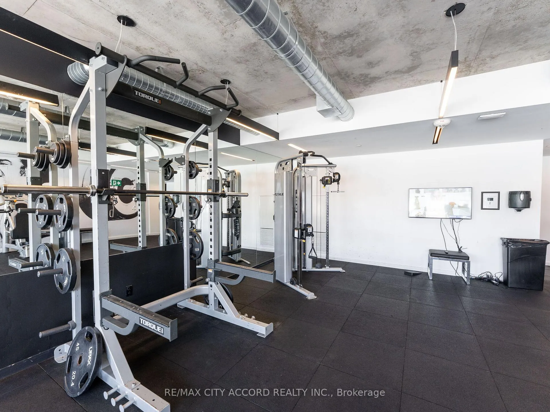 Photo 8 of Unit 705, 170 Bayview Avenue, Toronto, Waterfront Communities — HOMEH