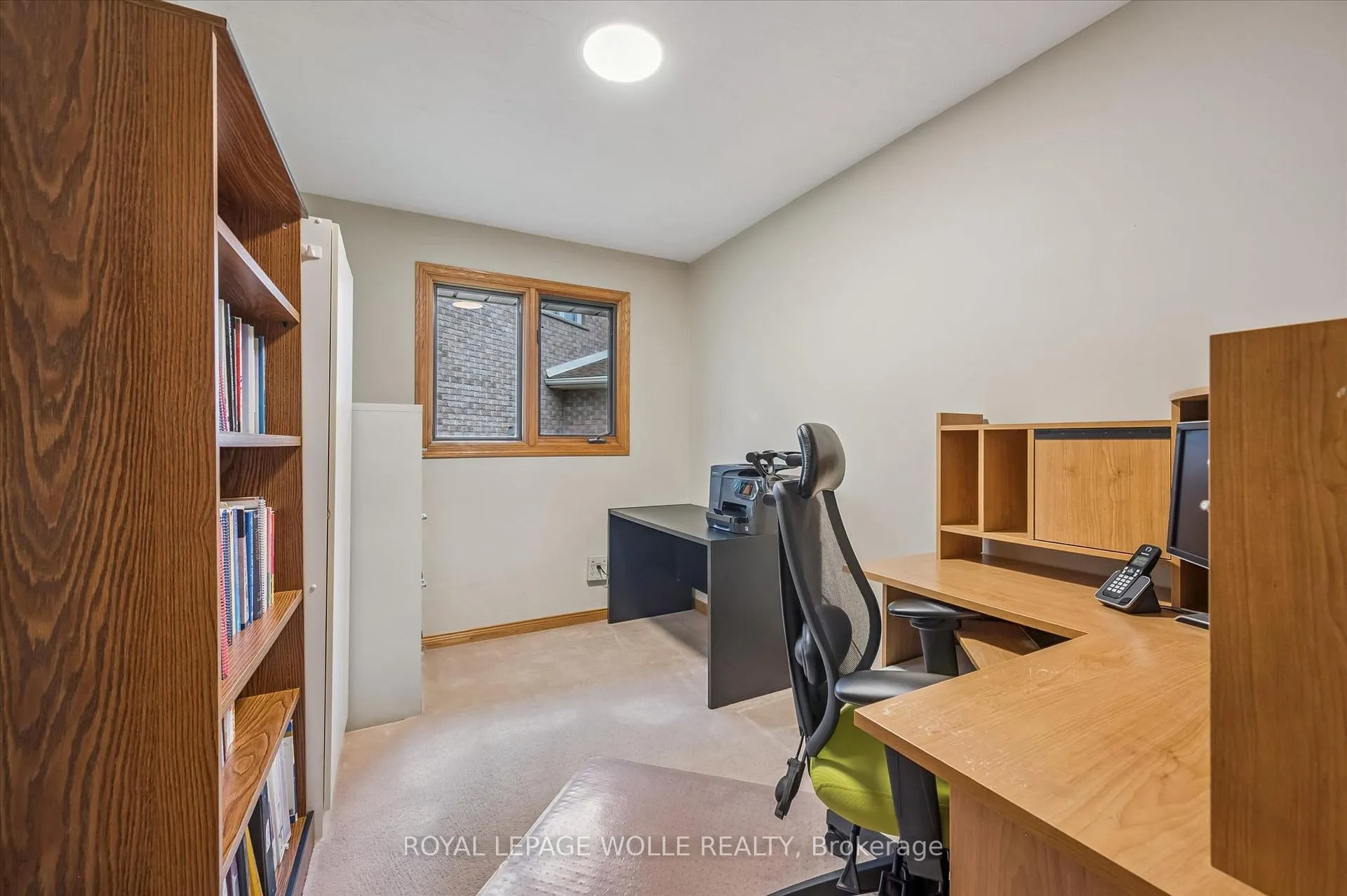 Photo 21 of 82 Corfield Drive, Kitchener — HOMEH