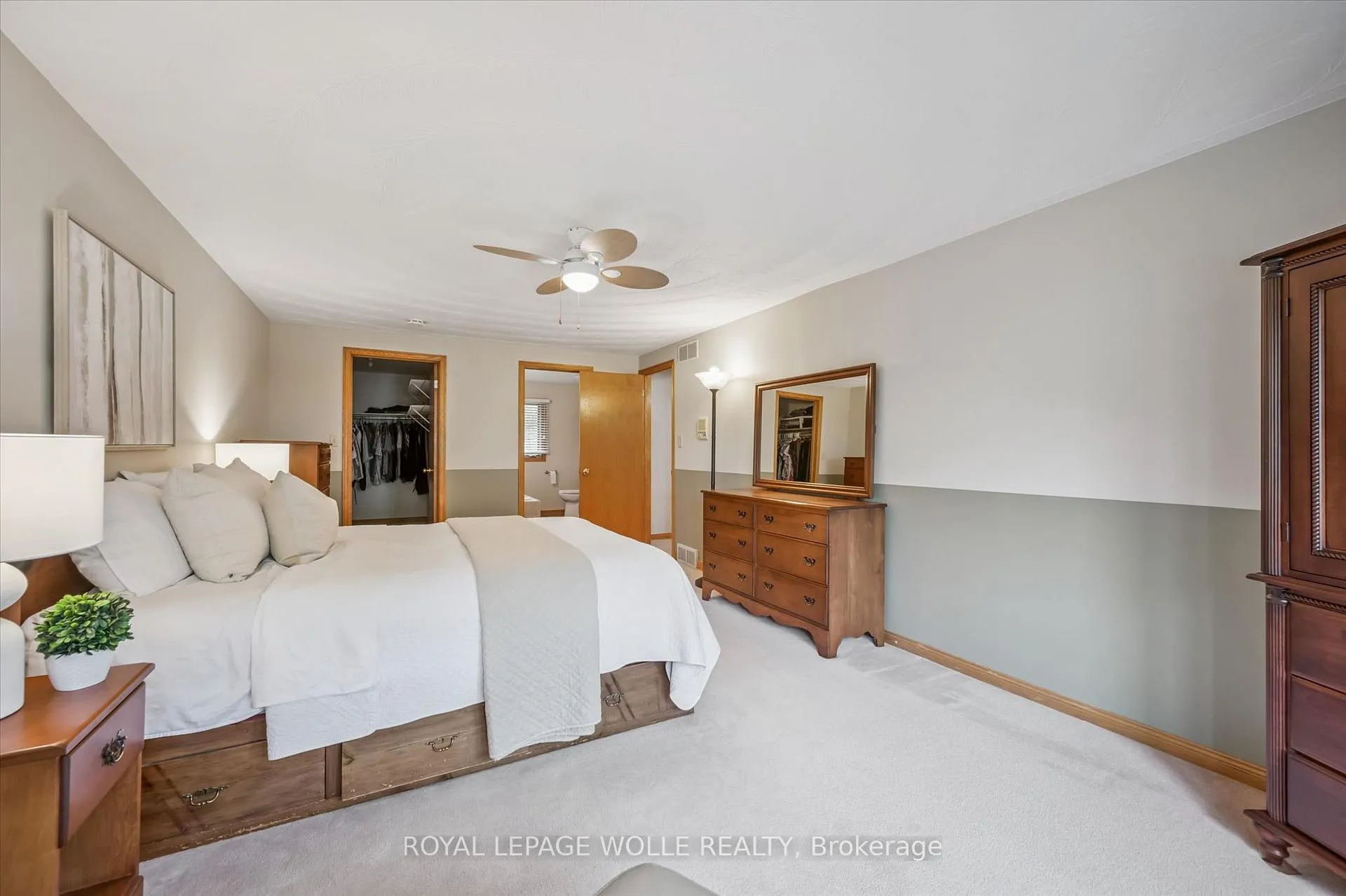 Photo 32 of 82 Corfield Drive, Kitchener — HOMEH