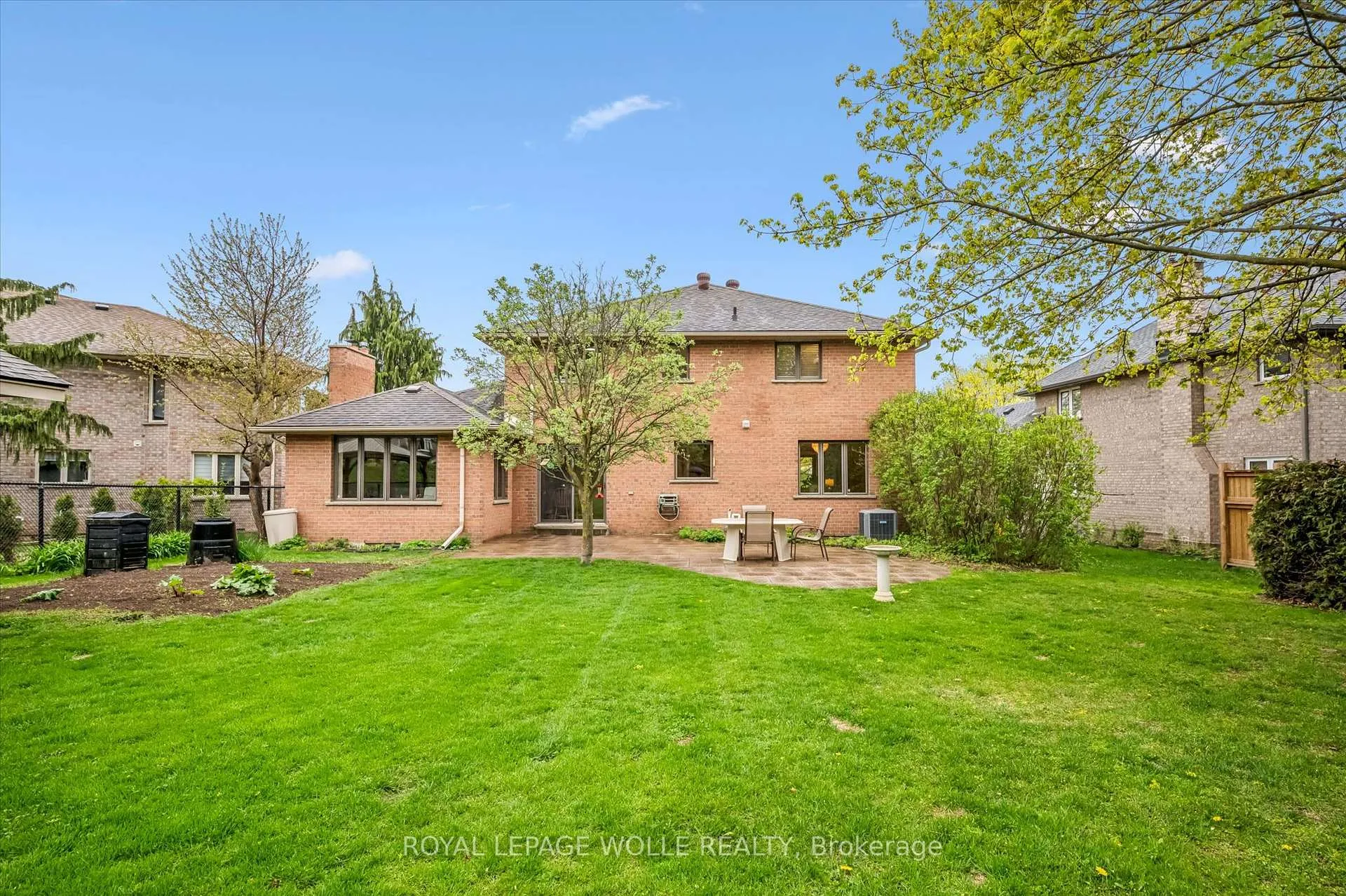 Photo 47 of 82 Corfield Drive, Kitchener — HOMEH