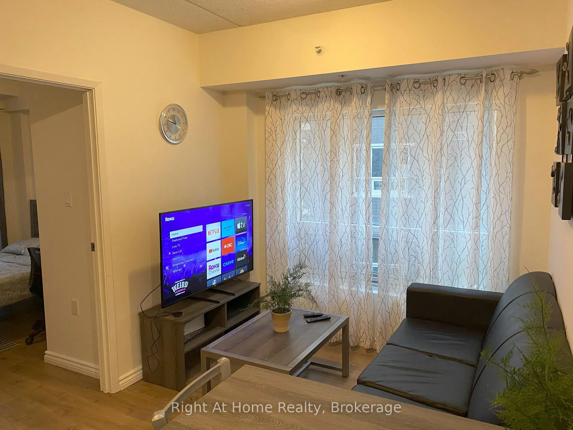 Photo of Unit G204, 275 Larch Street