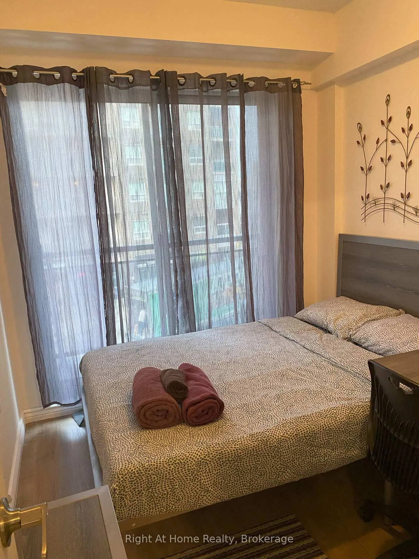 Photo 8 of Unit G204, 275 Larch Street, Waterloo, Beechwood/University — HOMEH