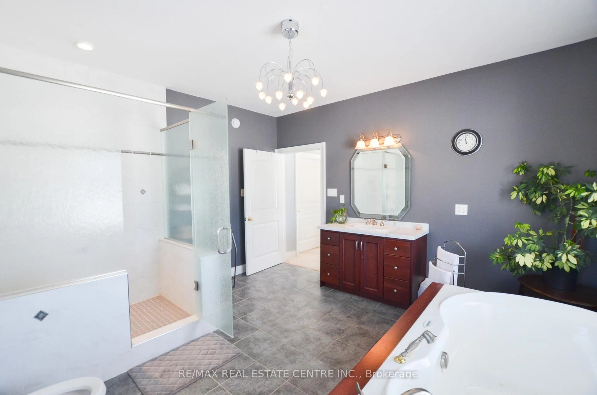 Photo 17 of 1216 Wood Road, Tay, Rural Tay — HOMEH