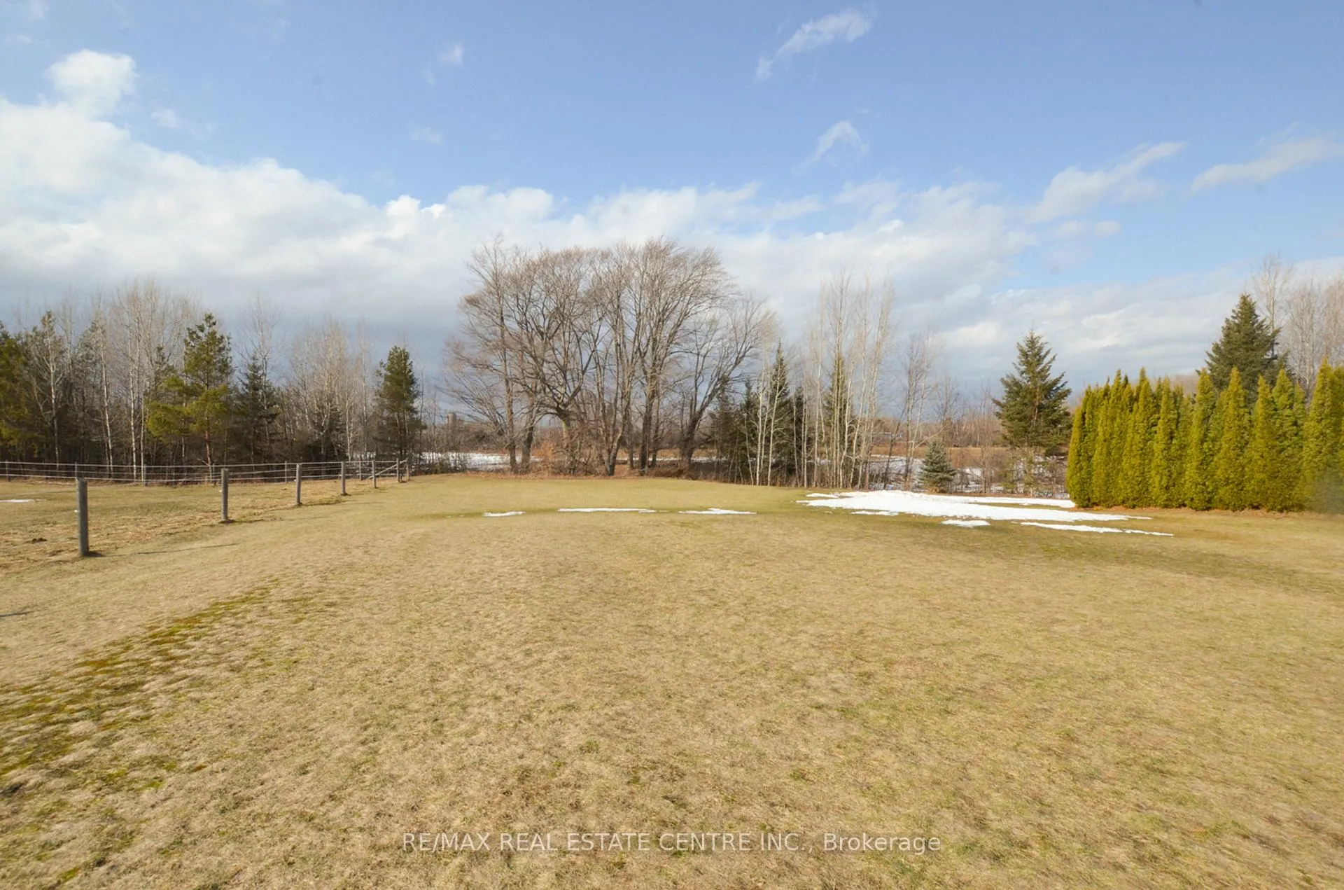 Photo 47 of 1216 Wood Road, Tay, Rural Tay — HOMEH