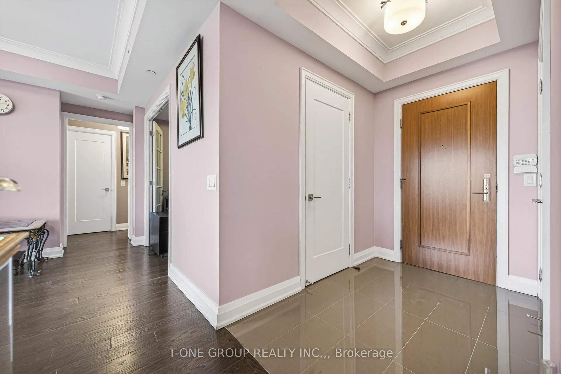 Photo 6 of Unit 306, 9 Stollery Pond Crescent, Markham, Angus Glen — HOMEH