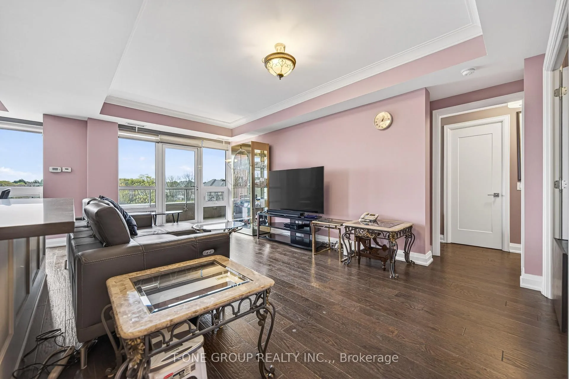 Photo 8 of Unit 306, 9 Stollery Pond Crescent, Markham, Angus Glen — HOMEH