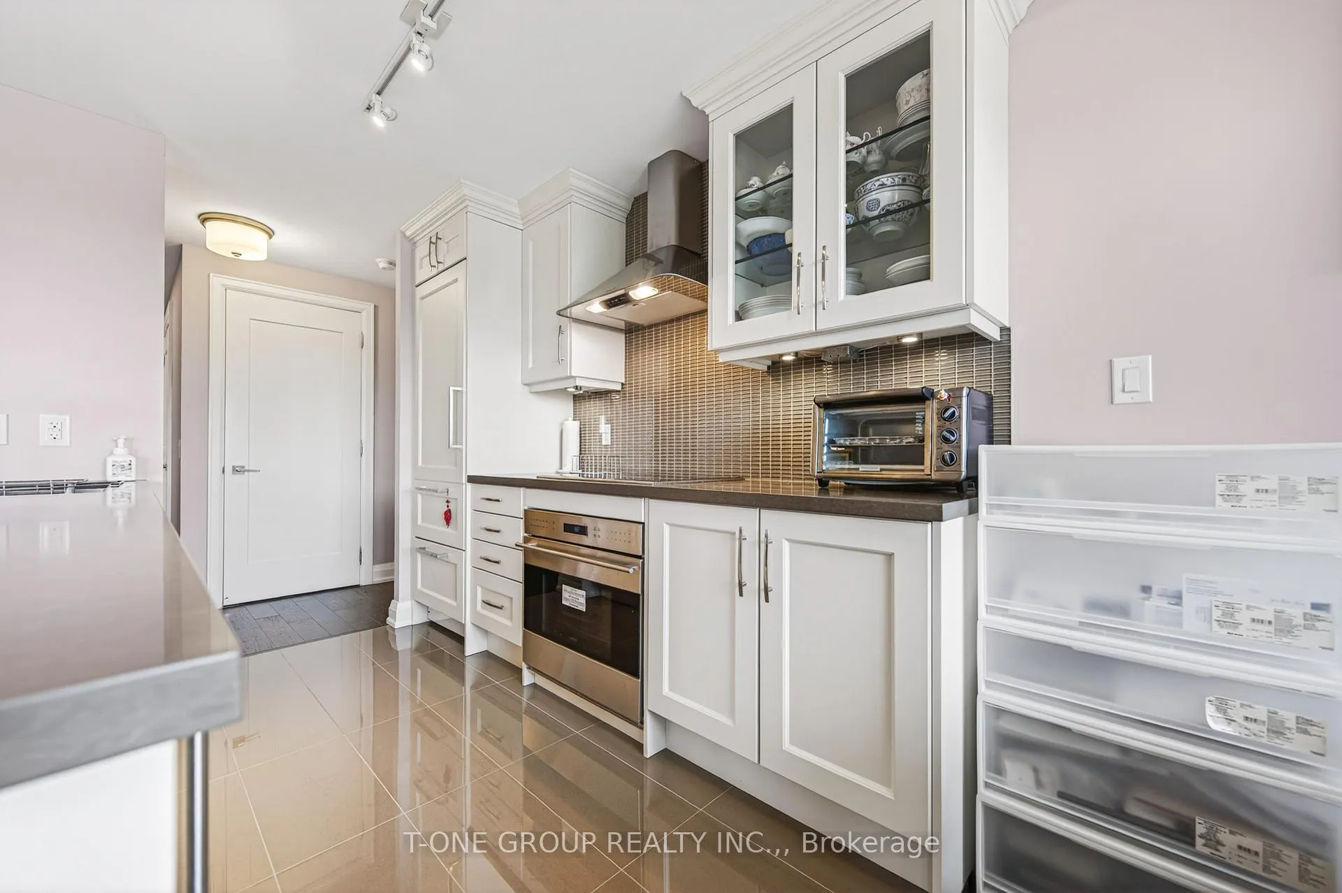 Photo 16 of Unit 306, 9 Stollery Pond Crescent, Markham, Angus Glen — HOMEH