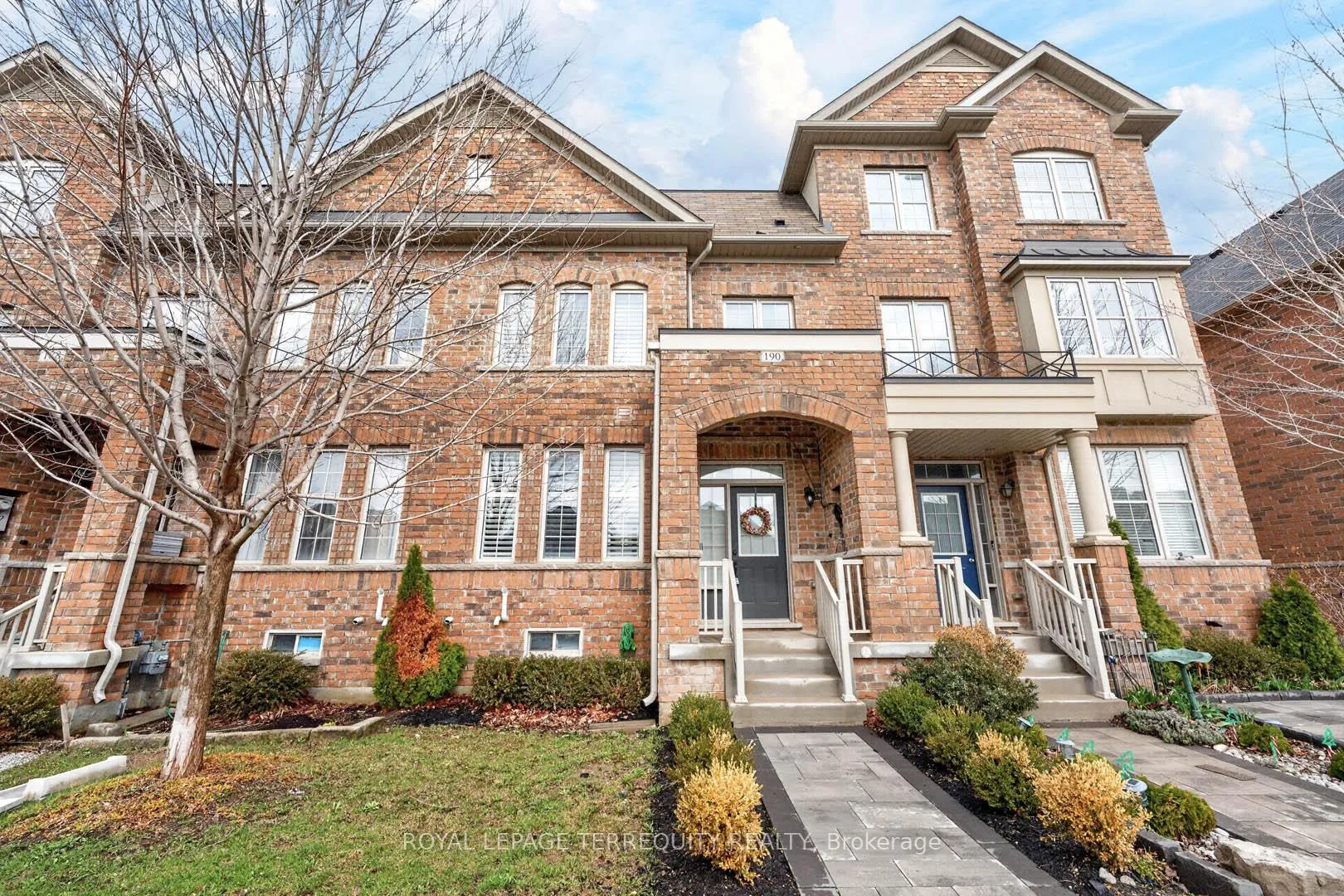 Photo 1 of 190 East's Corners Boulevard, Vaughan, Kleinburg — HOMEH