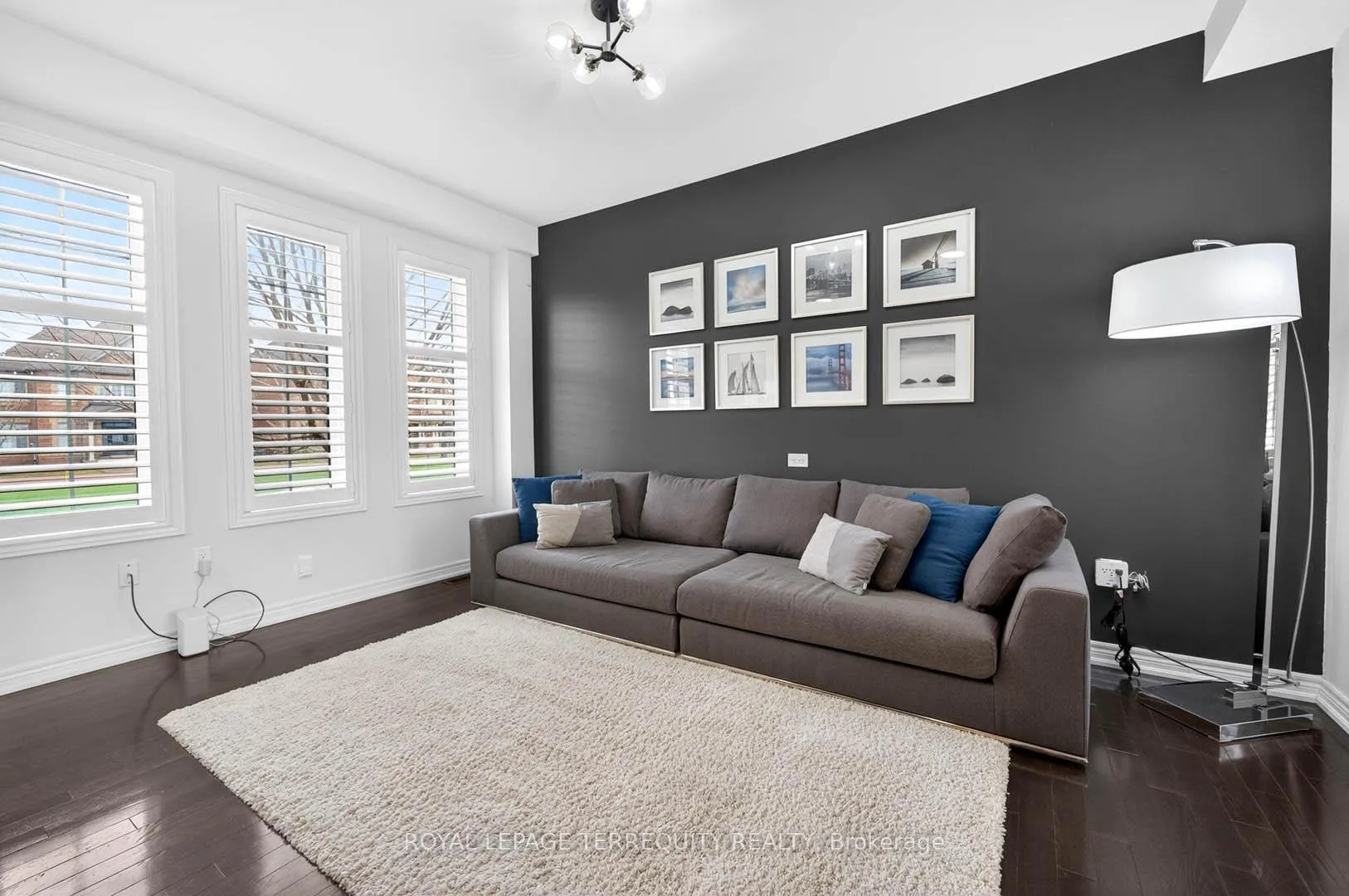 Photo 4 of 190 East's Corners Boulevard, Vaughan, Kleinburg — HOMEH