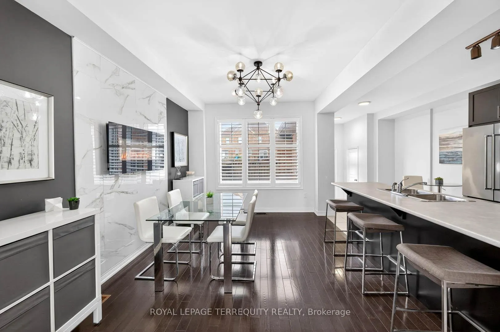 Photo 7 of 190 East's Corners Boulevard, Vaughan, Kleinburg — HOMEH