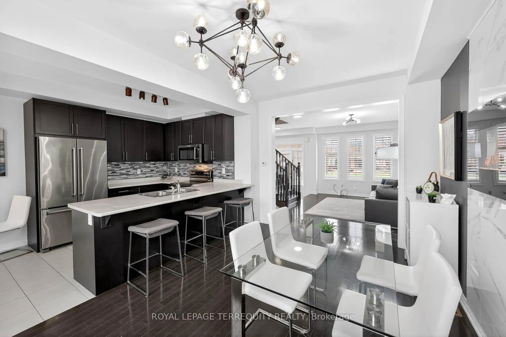 Photo 10 of 190 East's Corners Boulevard, Vaughan, Kleinburg — HOMEH