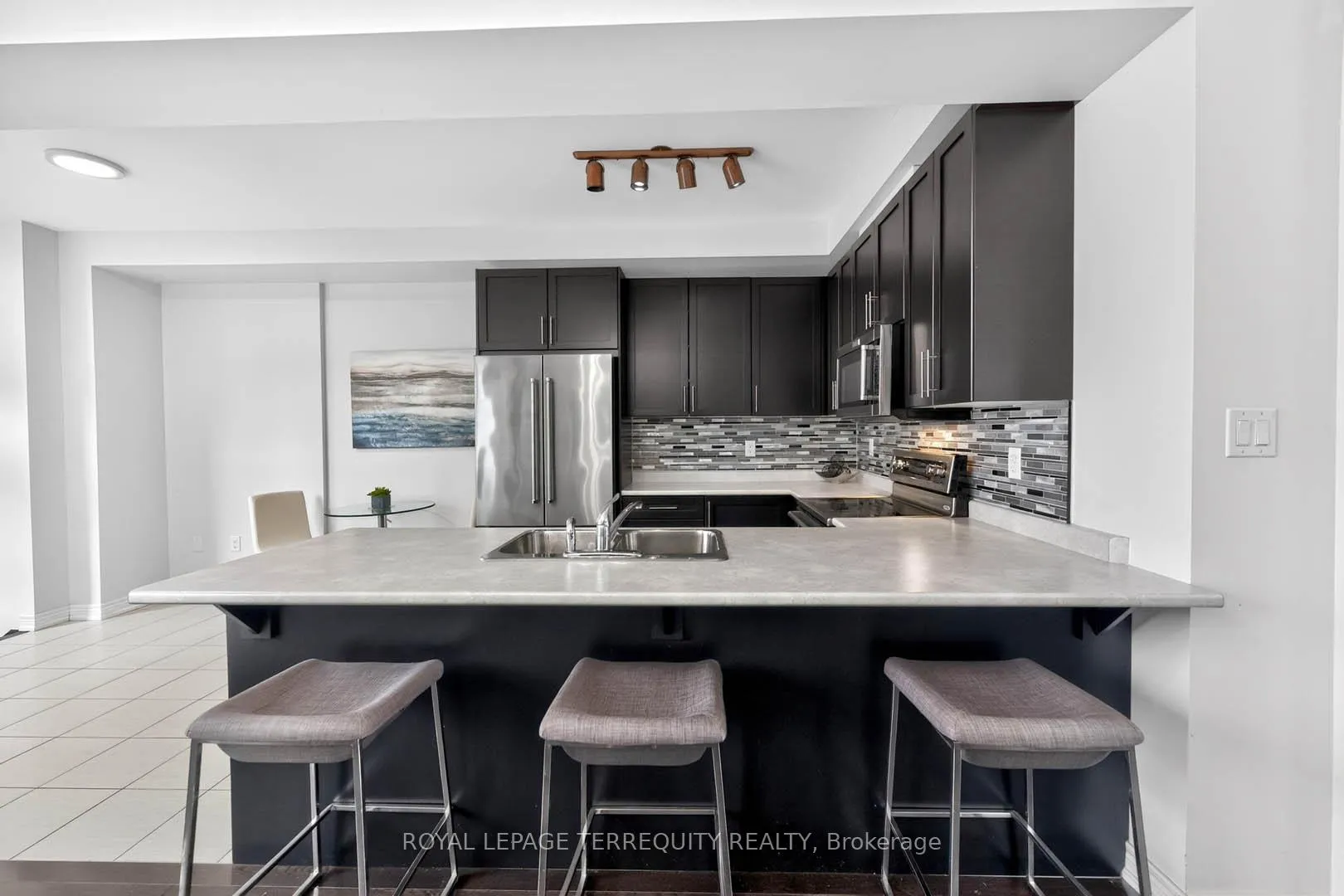 Photo 13 of 190 East's Corners Boulevard, Vaughan, Kleinburg — HOMEH