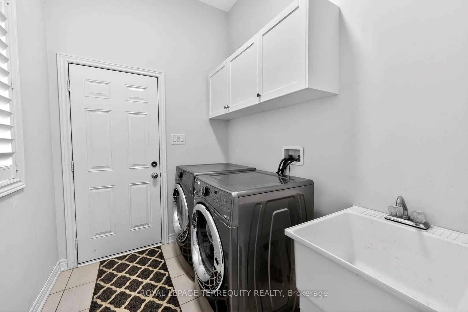 Photo 17 of 190 East's Corners Boulevard, Vaughan, Kleinburg — HOMEH