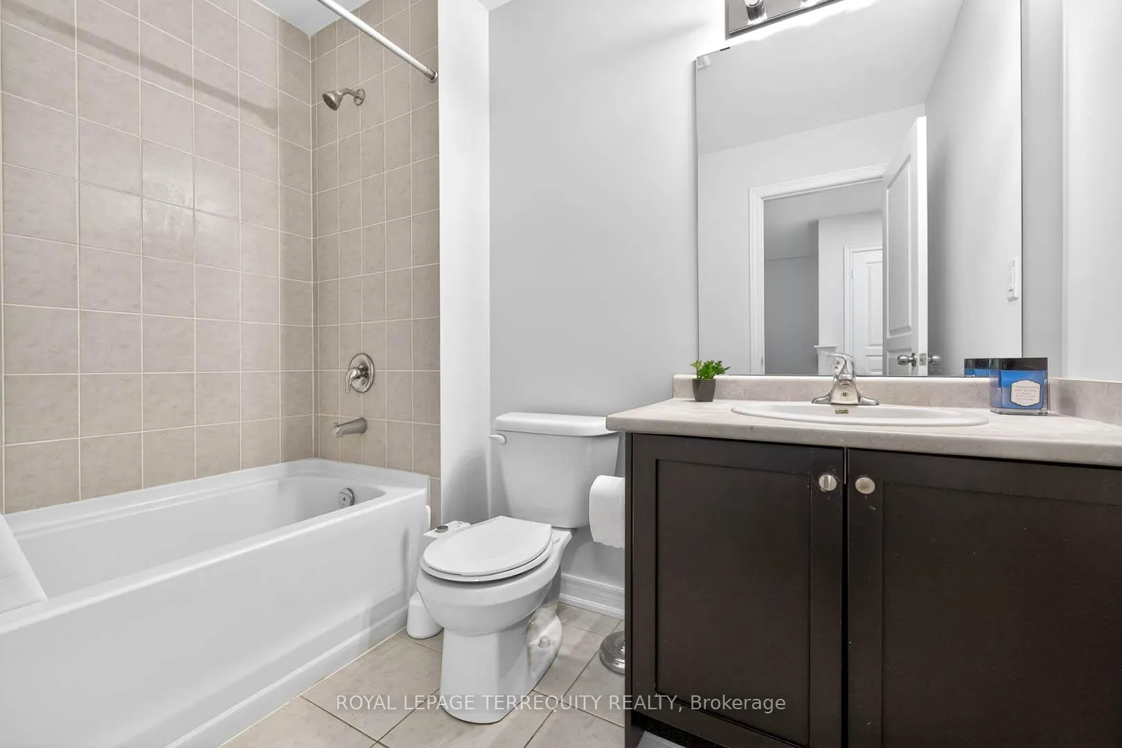 Photo 35 of 190 East's Corners Boulevard, Vaughan, Kleinburg — HOMEH
