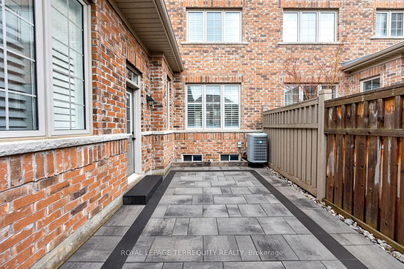 Photo 38 of 190 East's Corners Boulevard, Vaughan, Kleinburg — HOMEH