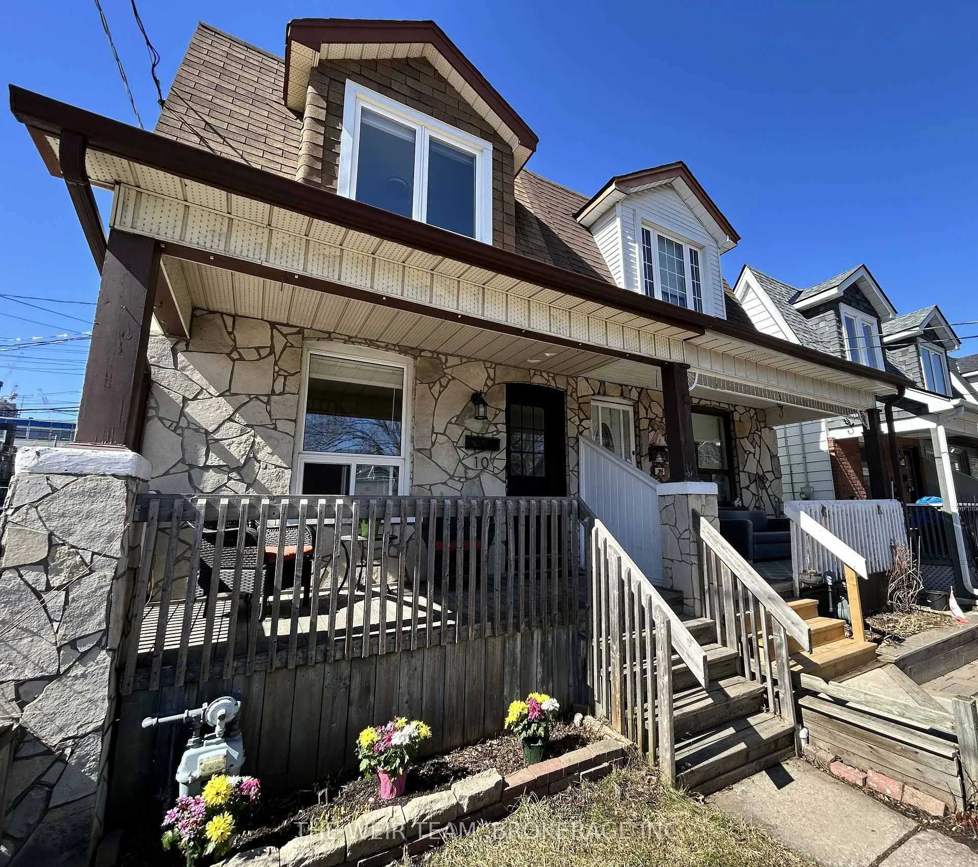 Photo 2 of 10 Eldon Avenue, Toronto, Crescent Town — HOMEH