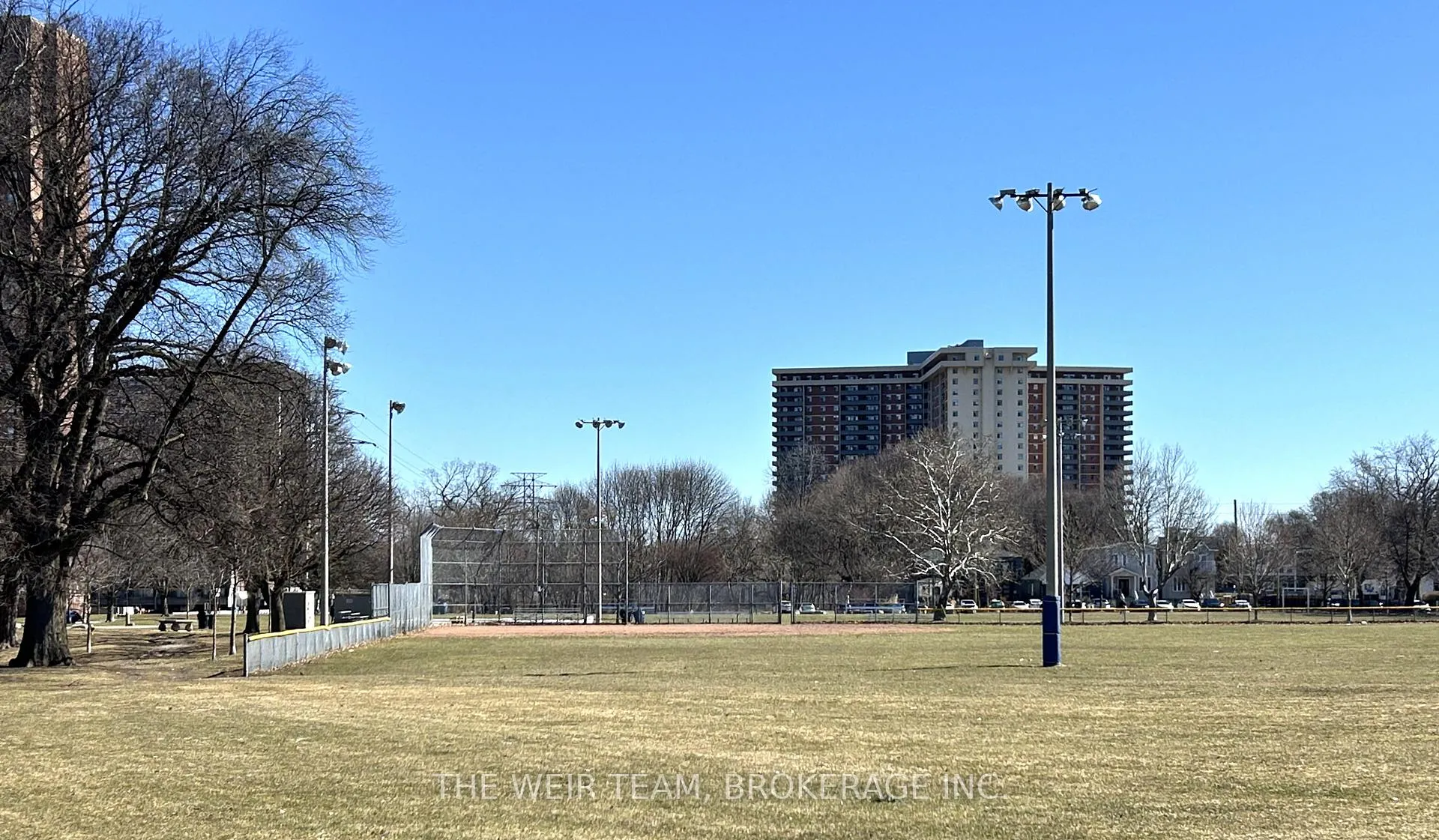 Photo 29 of 10 Eldon Avenue, Toronto, Crescent Town — HOMEH