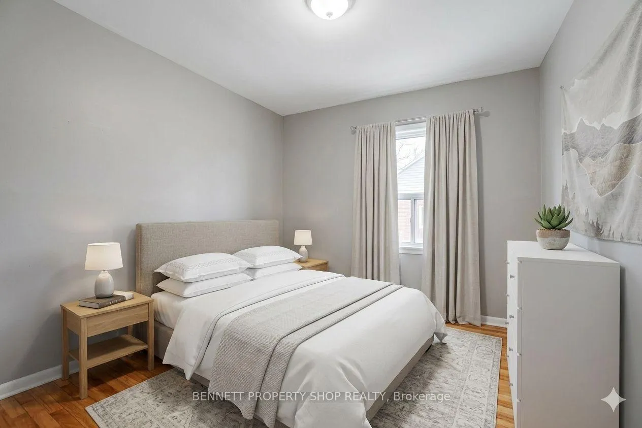 Photo 9 of 3033 Richmond Road, Ottawa, Britannia Heights — HOMEH