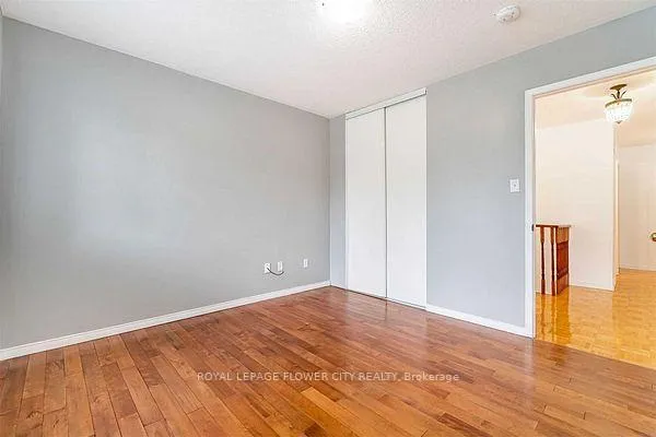 Photo 8 of 78 Fairhill Avenue, Brampton, Fletcher's Meadow — HOMEH