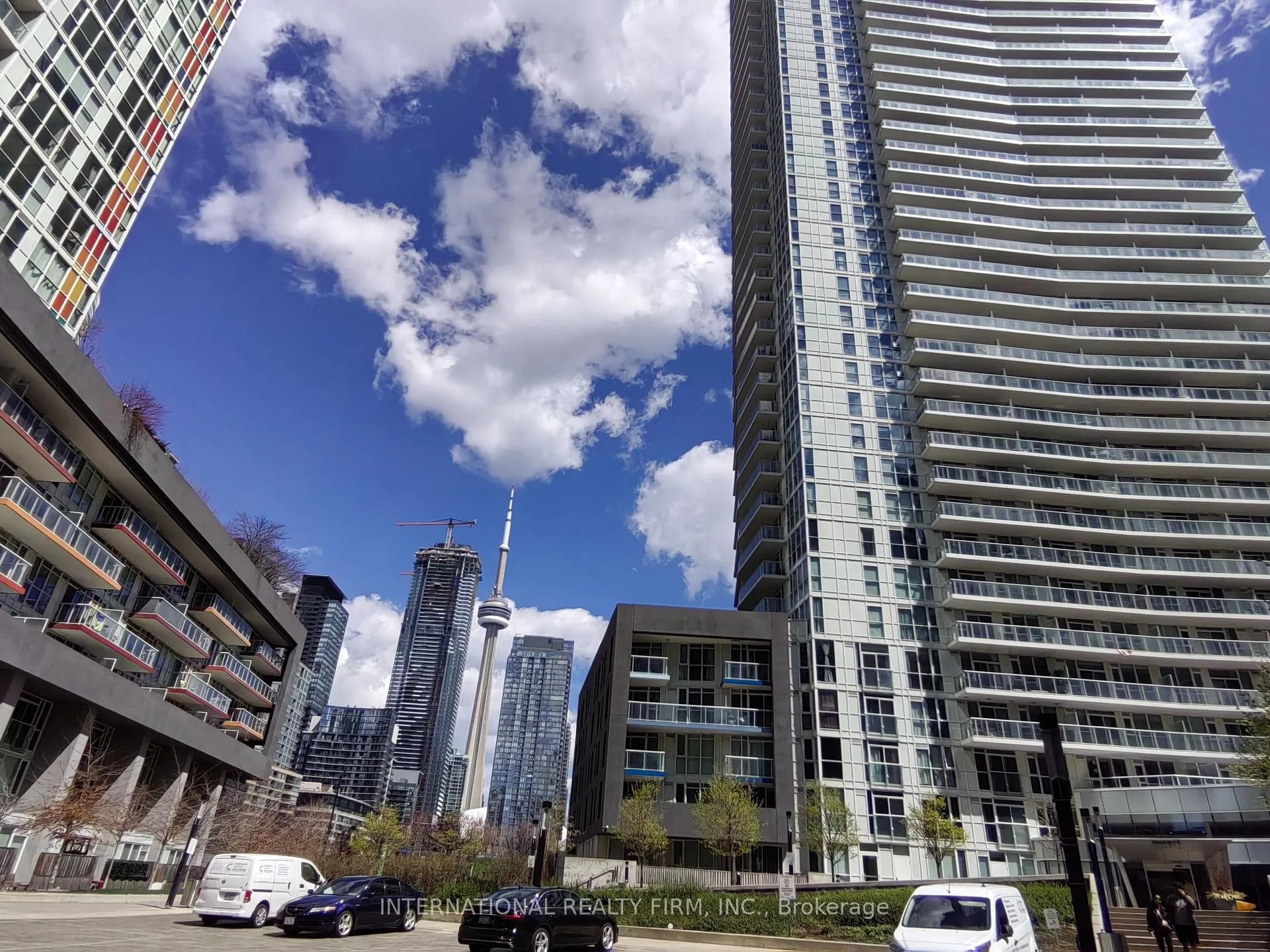 Front of Unit 1807, 75 Queens Wharf Road