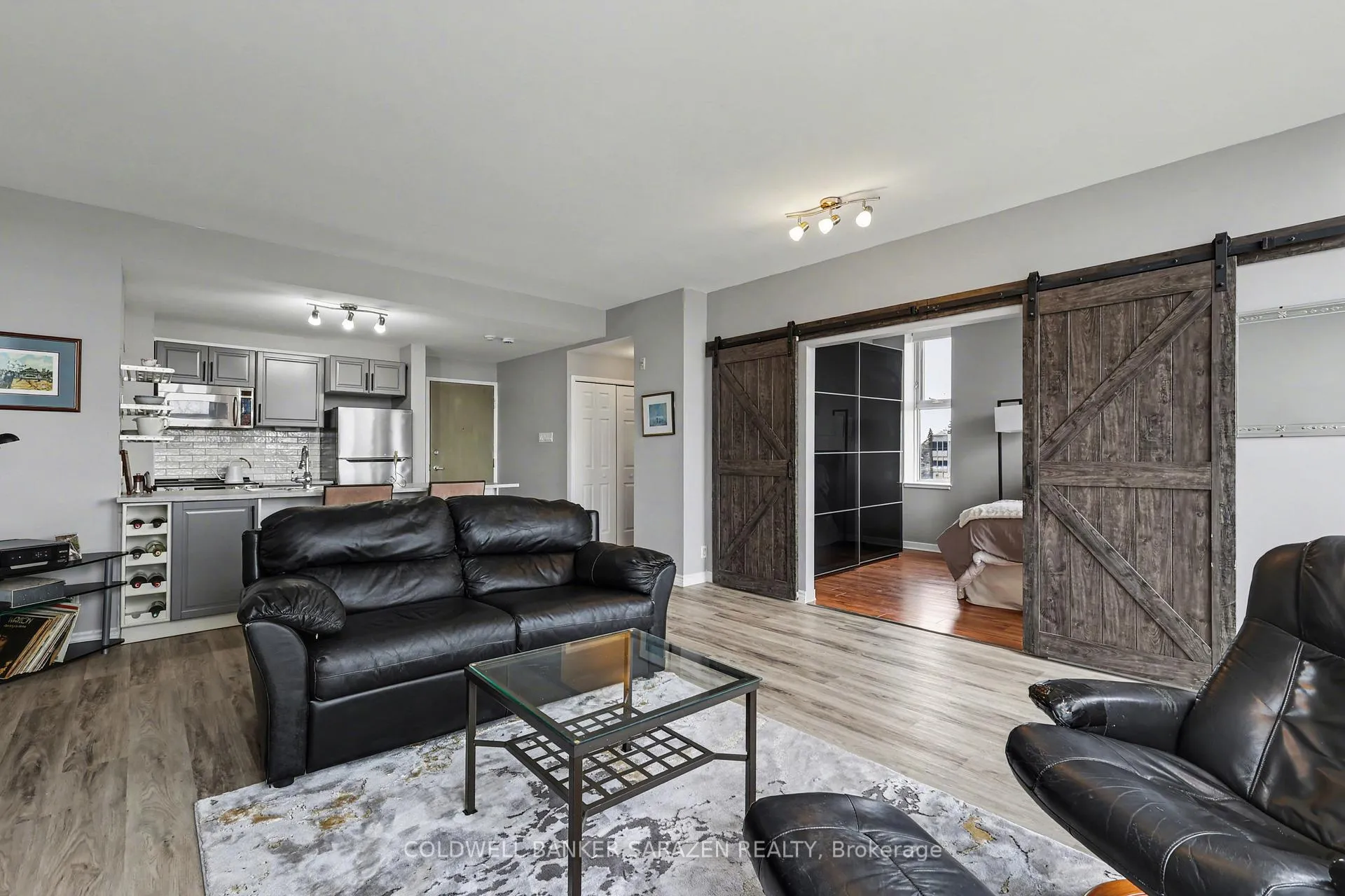 Photo 4 of Unit 507, 150 Caroline Avenue, Ottawa, Ottawa West — HOMEH
