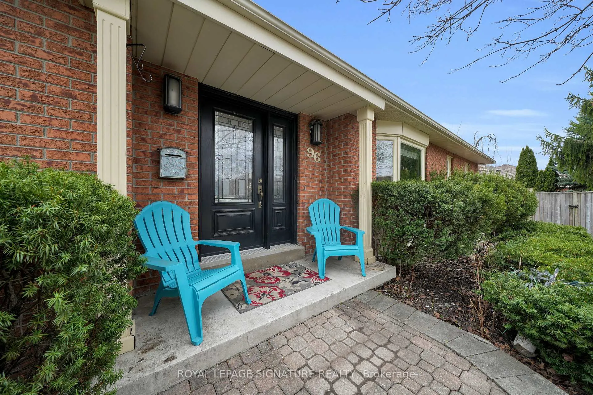 Photo 2 of 96 Wyndfield Crescent, Whitby, Pringle Creek — HOMEH