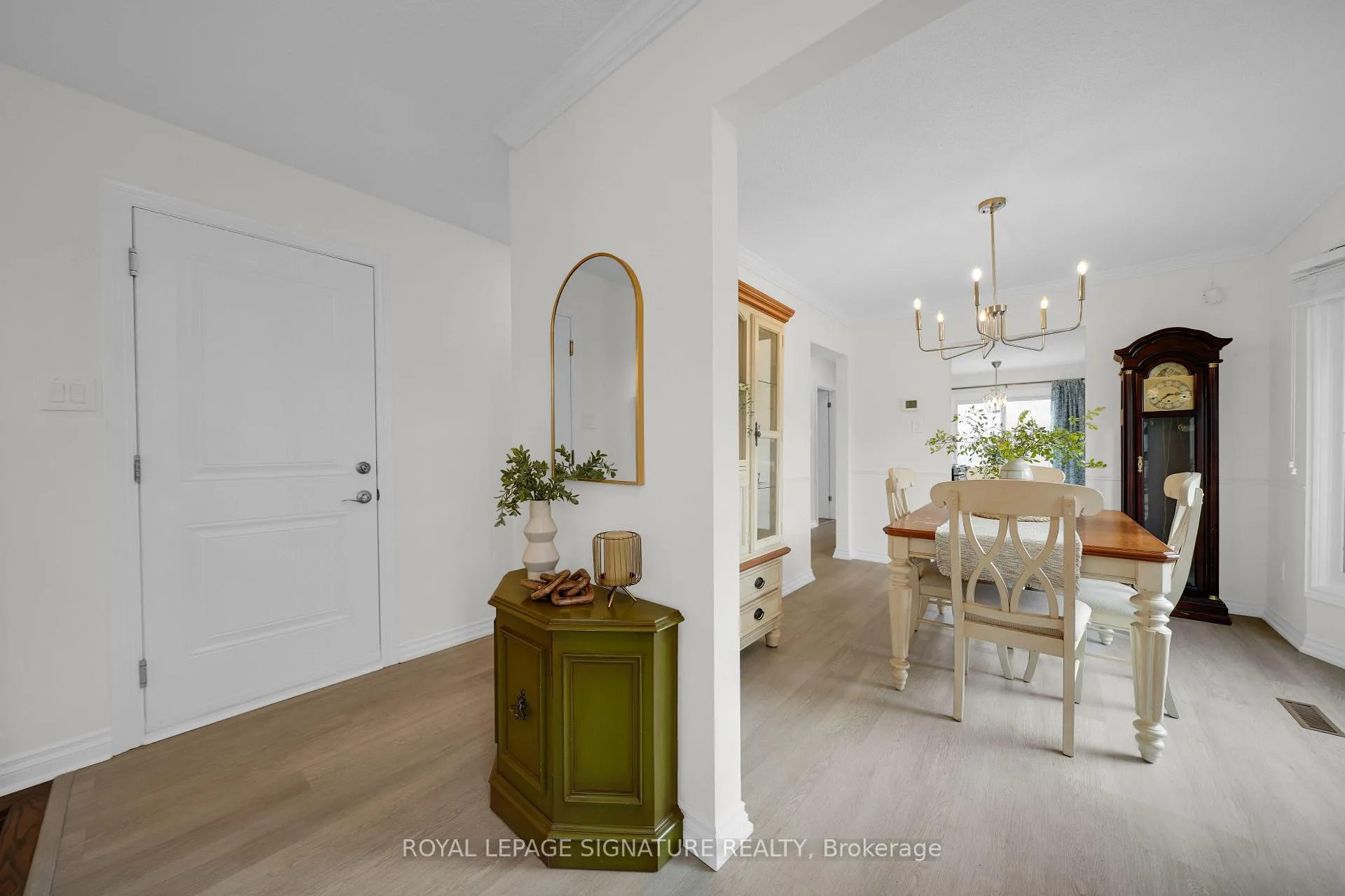 Photo 4 of 96 Wyndfield Crescent, Whitby, Pringle Creek — HOMEH