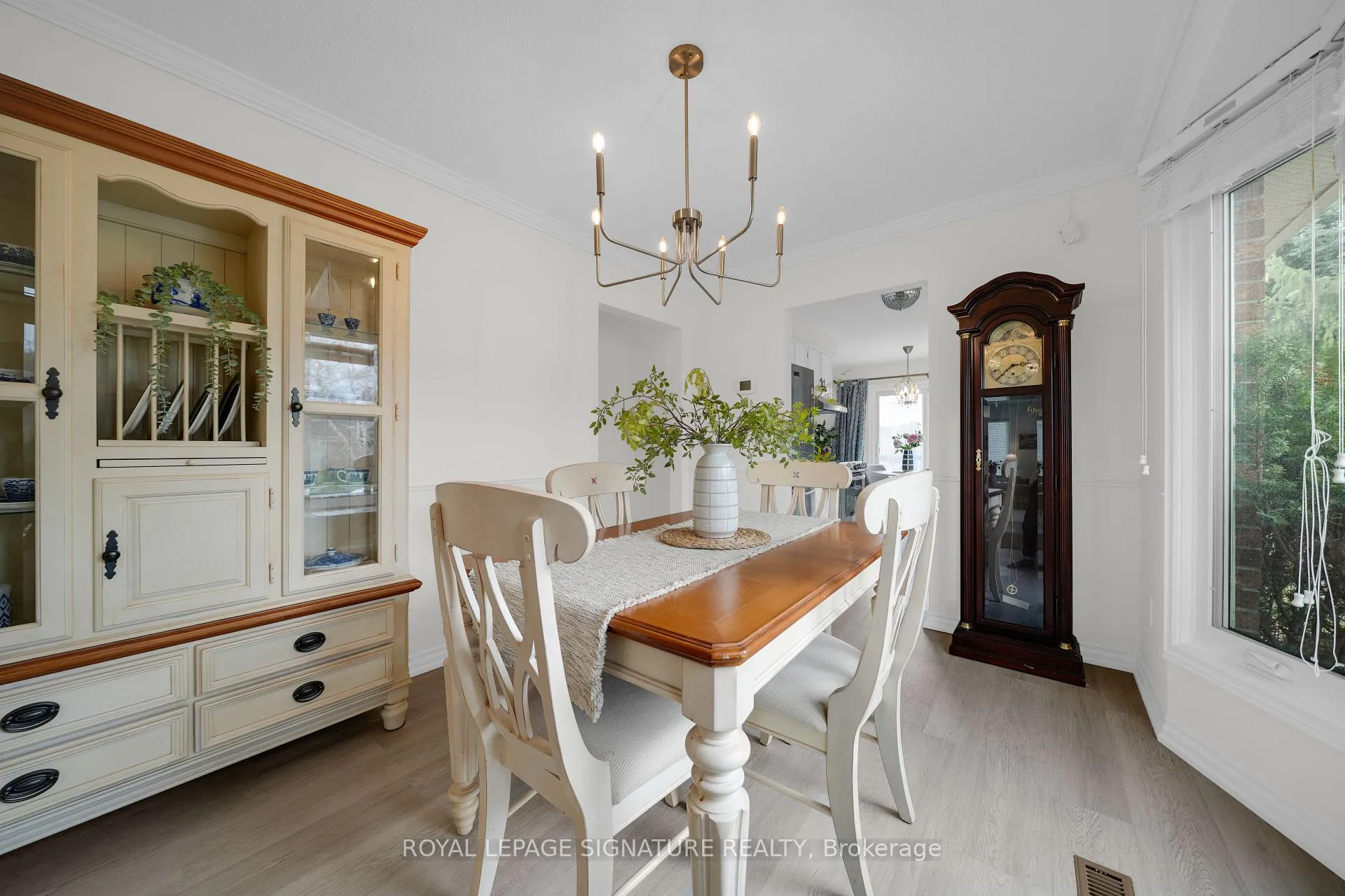 Photo 5 of 96 Wyndfield Crescent, Whitby, Pringle Creek — HOMEH