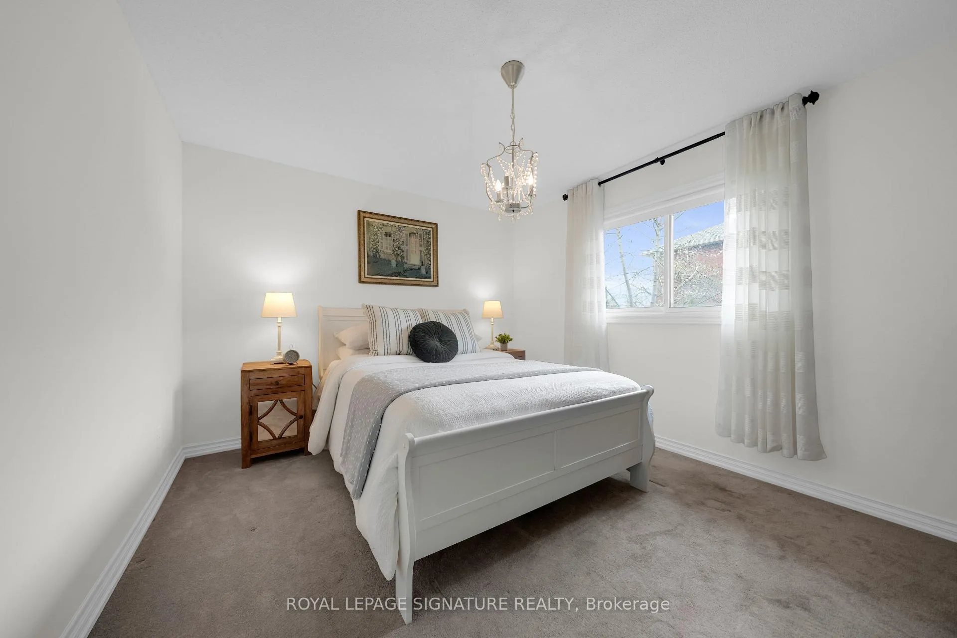 Photo 10 of 96 Wyndfield Crescent, Whitby, Pringle Creek — HOMEH