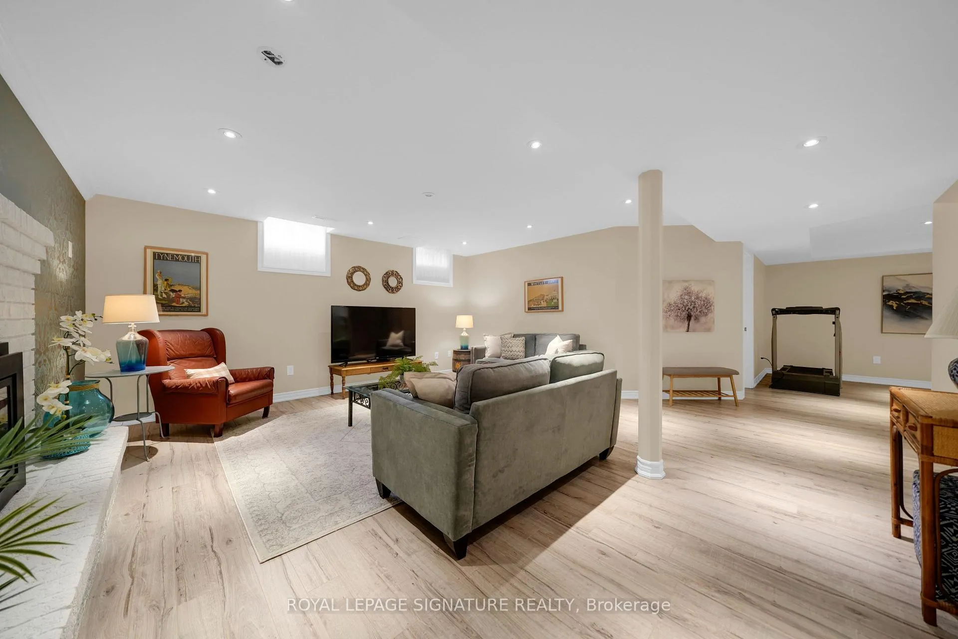 Photo 20 of 96 Wyndfield Crescent, Whitby, Pringle Creek — HOMEH