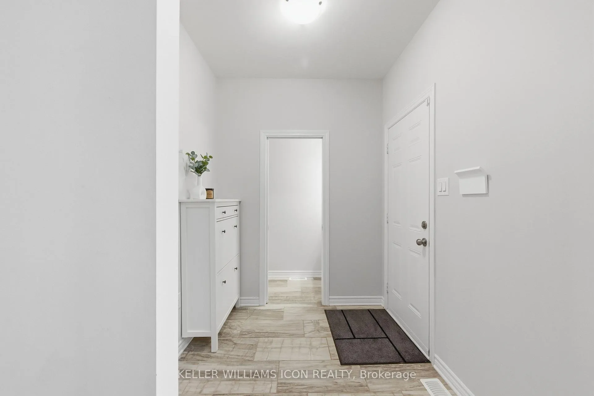 Photo 7 of 188 Larimar Circle, Ottawa, Riverside South/Gloucester Glen — HOMEH