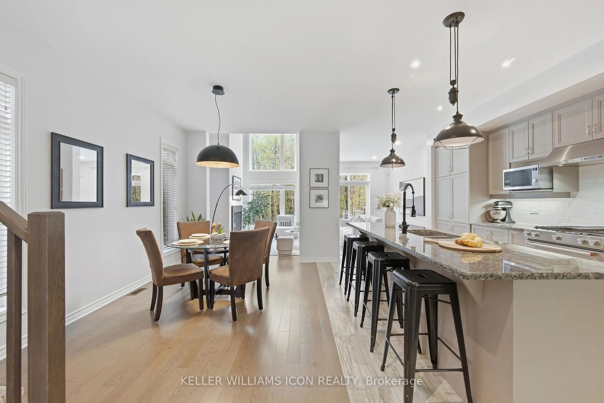 Photo 8 of 188 Larimar Circle, Ottawa, Riverside South/Gloucester Glen — HOMEH
