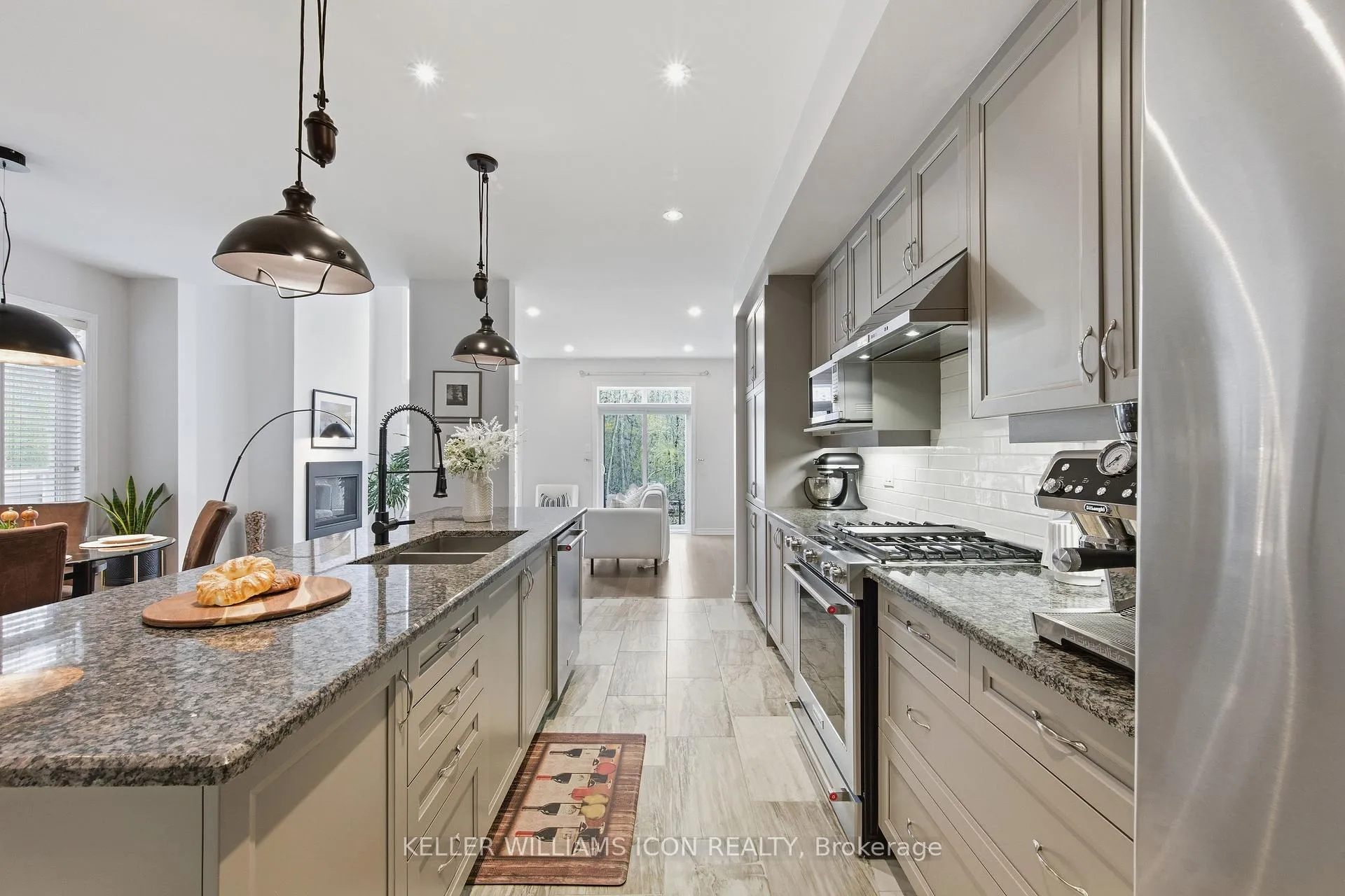 Photo 14 of 188 Larimar Circle, Ottawa, Riverside South/Gloucester Glen — HOMEH