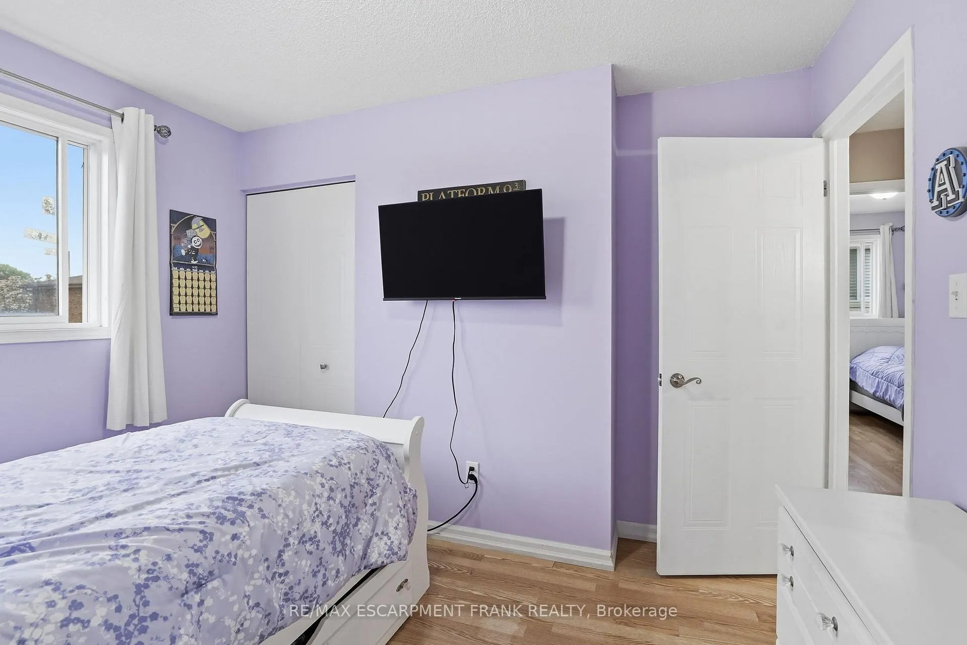 Photo 20 of 593 Grey Street, Brantford, Echo Place — HOMEH
