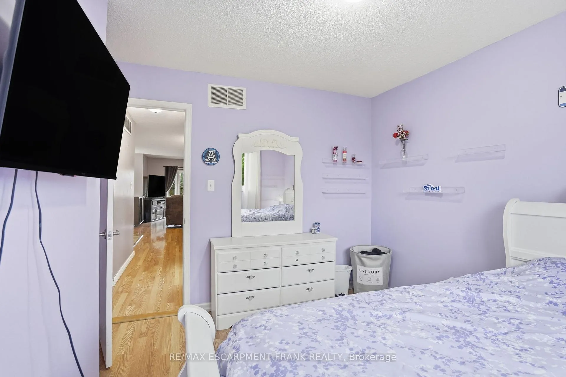 Photo 21 of 593 Grey Street, Brantford, Echo Place — HOMEH