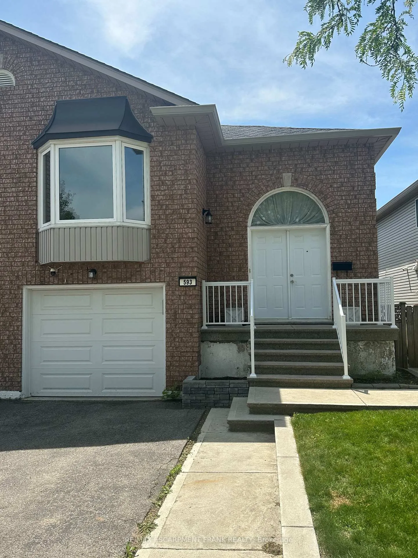 Photo 7 of 593 Grey Street, Brantford, Echo Place — HOMEH