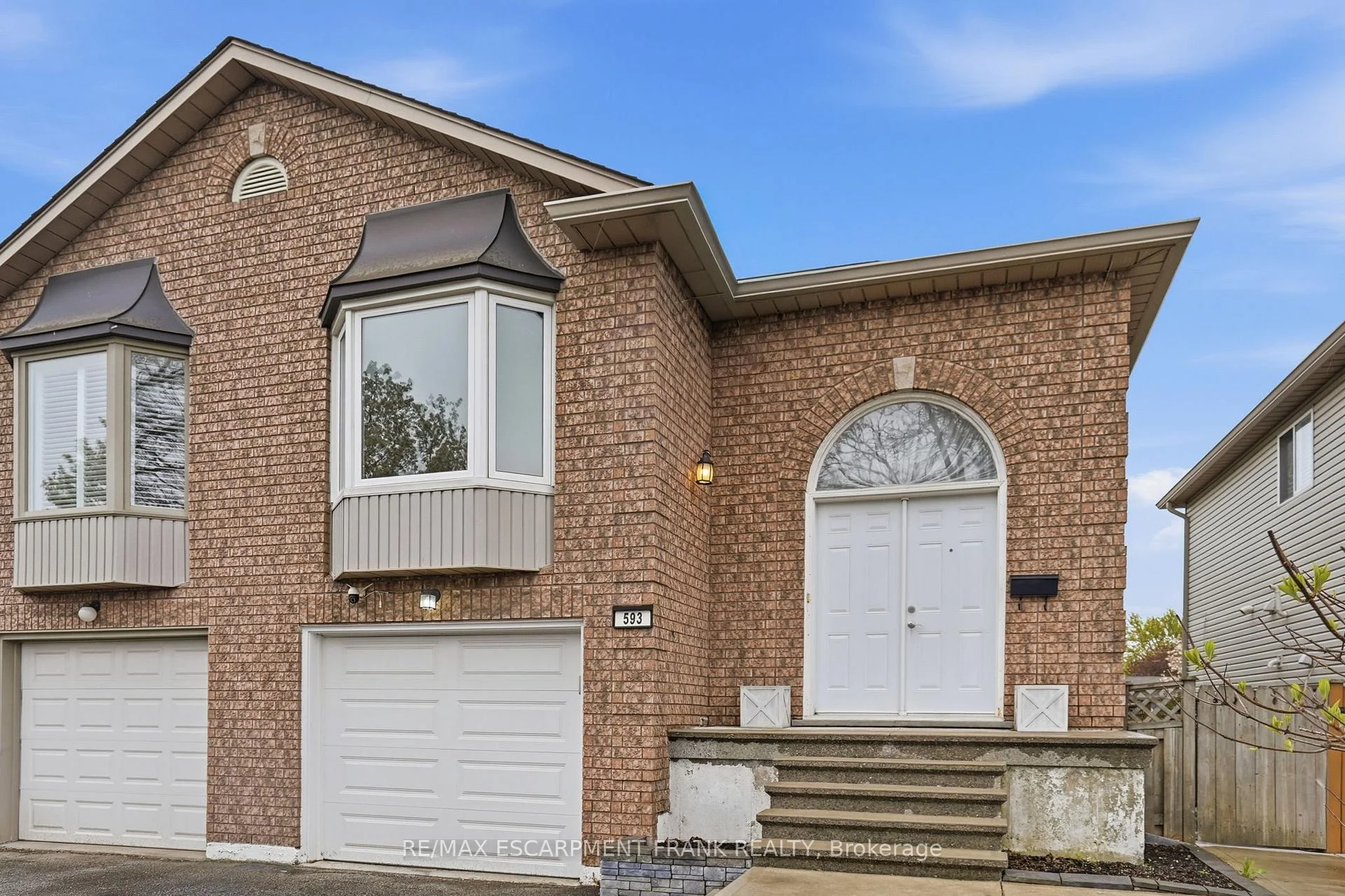 Photo 4 of 593 Grey Street, Brantford, Echo Place — HOMEH