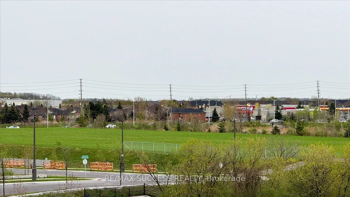 Photo 39 of 3071 Travertine Drive, Oakville, Northwest — HOMEH