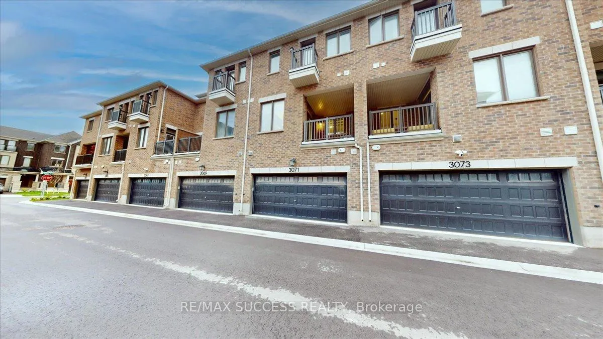 Photo 42 of 3071 Travertine Drive, Oakville, Northwest — HOMEH