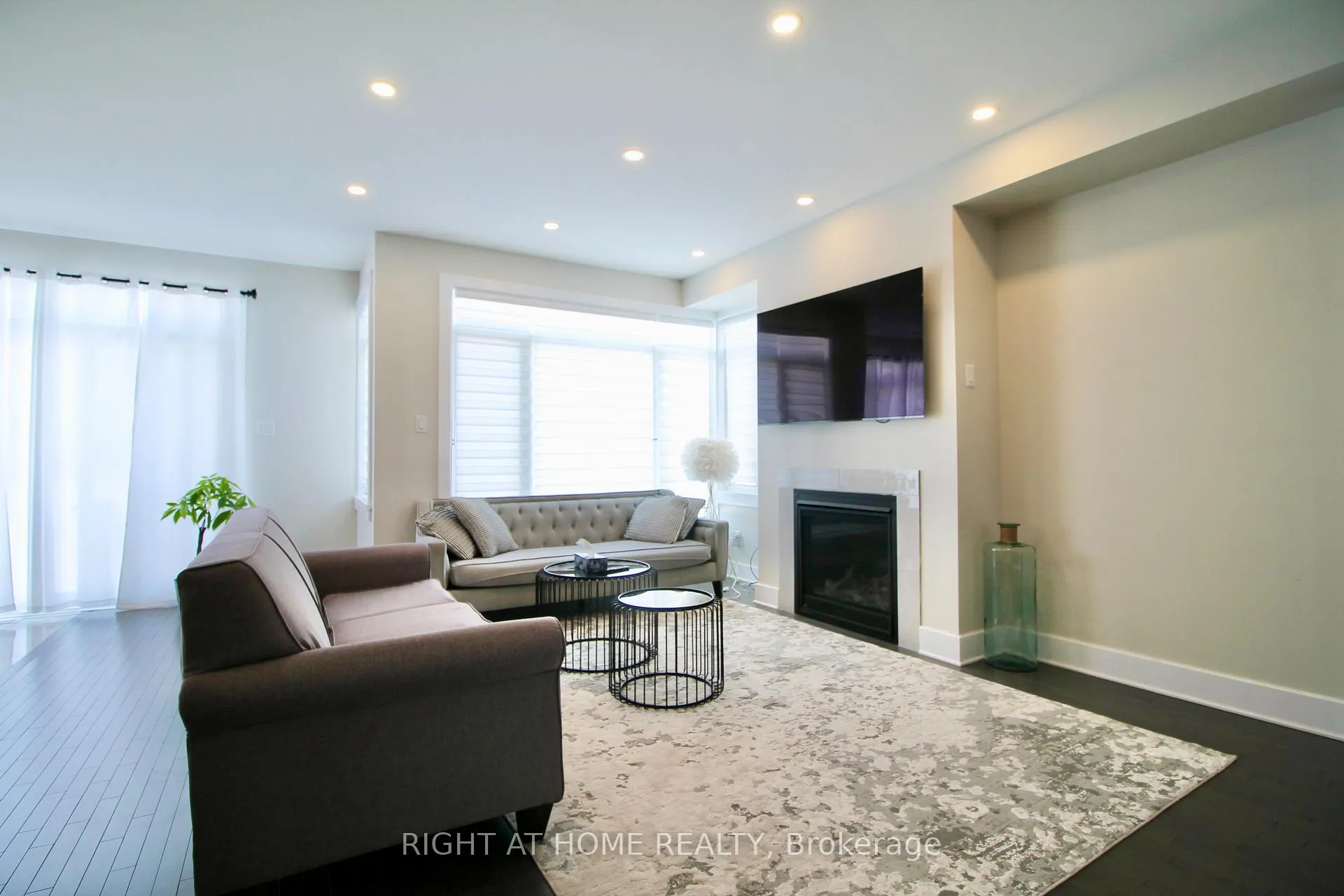 Photo 12 of 65 Antonakos Drive, Carleton Place — HOMEH