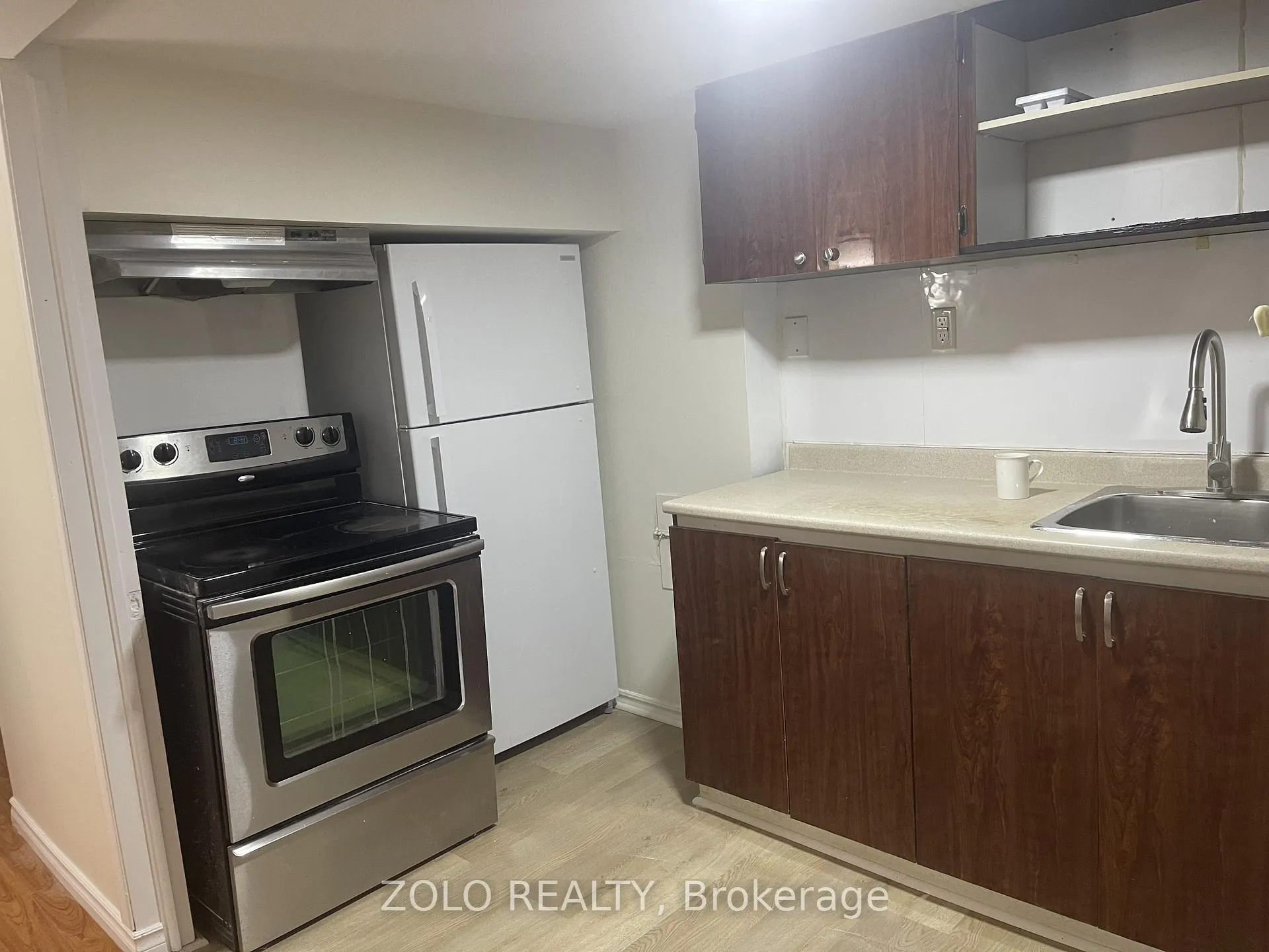 Photo 3 of Unit (BASEMENT), 88 Maddybeth Crescent, Brampton, Bram West — HOMEH