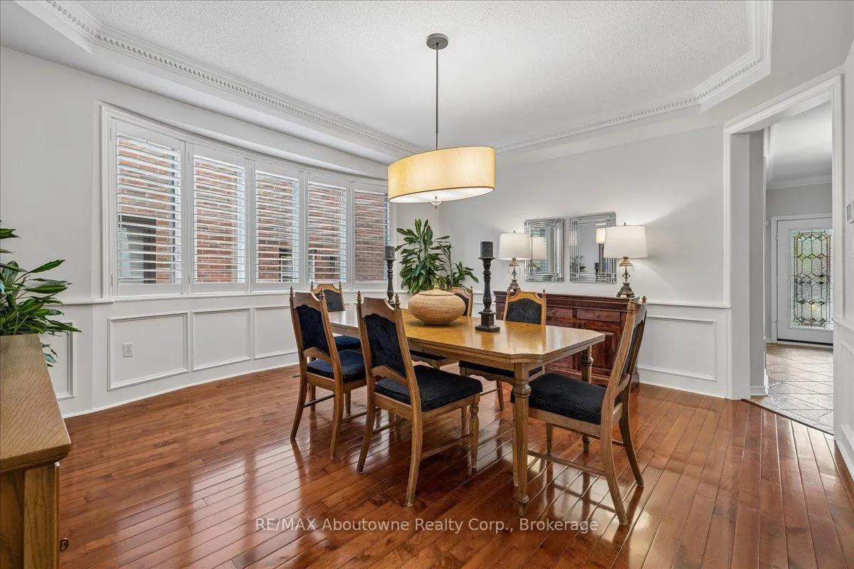Photo 5 of 1794 Glenvista Drive, Oakville, Joshua Creek — HOMEH